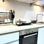 Nadayu Studio 舒适环境民宿大阳台适合举办生日会